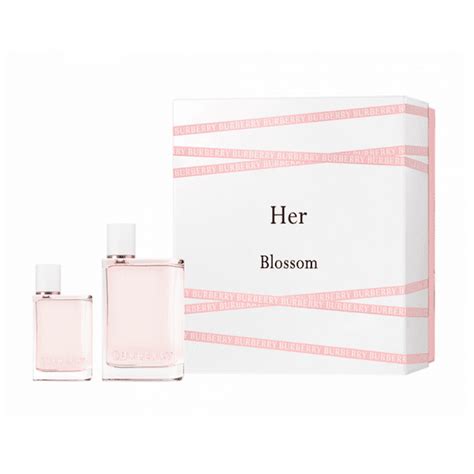 burberry blossom perfume gift set|Burberry her blossom perfume review.